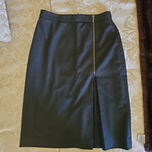 3/$15 Classiques Entier Black Pencil Skirt